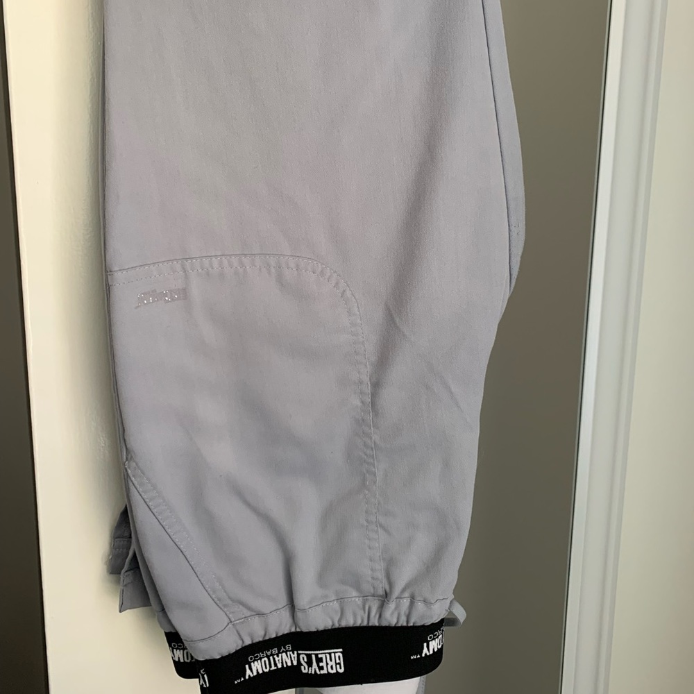 Grey’s Anatomy Active scrub pants
